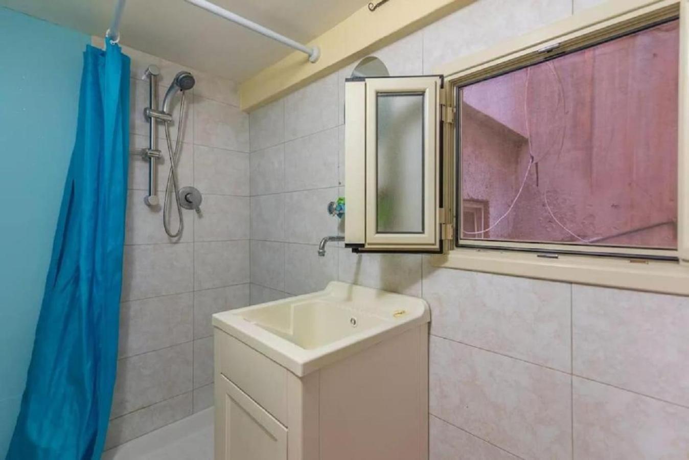 Independent Room Near Ortigia Island Syracuse ภายนอก รูปภาพ