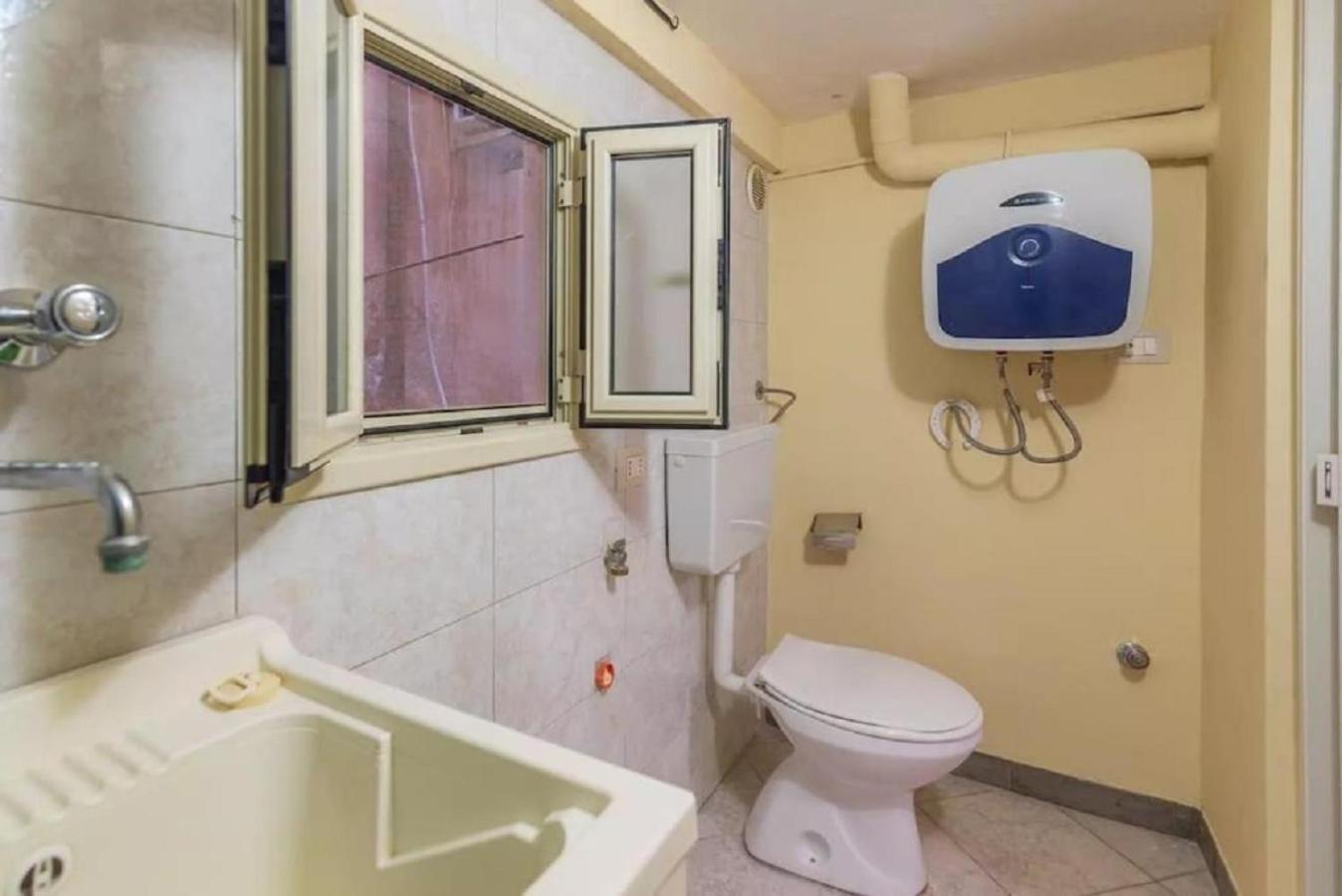 Independent Room Near Ortigia Island Syracuse ภายนอก รูปภาพ